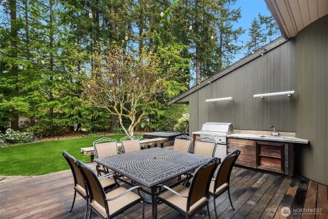 3908 142nd Place NE Bellevue WA 98007