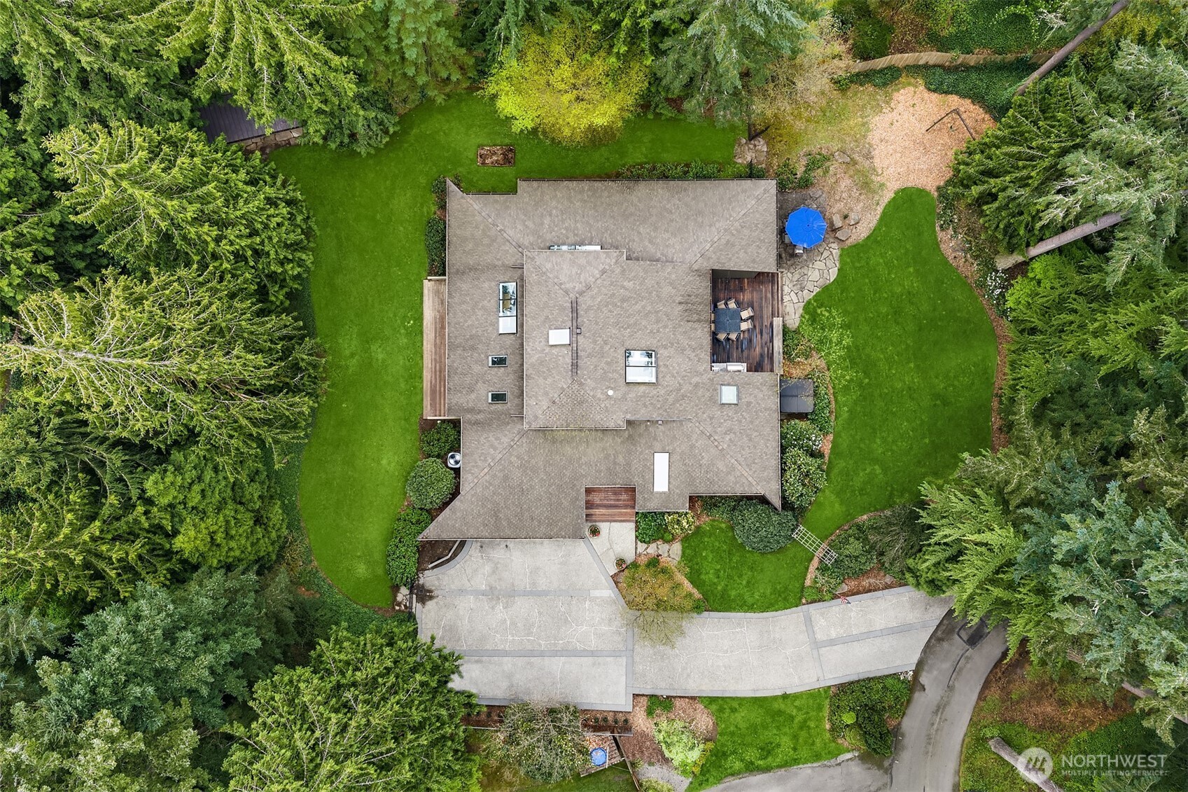 3908 142nd Place NE Bellevue WA 98007
