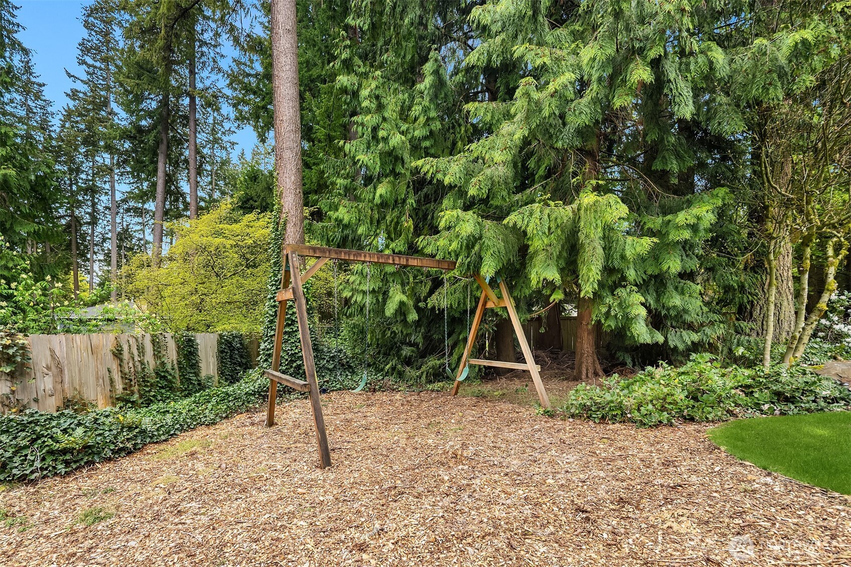 3908 142nd Place NE Bellevue WA 98007