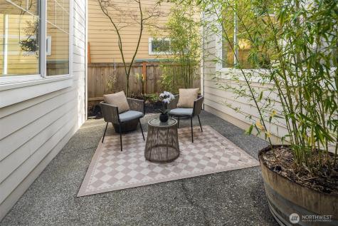 1689 24th Avenue NE Issaquah WA 98029