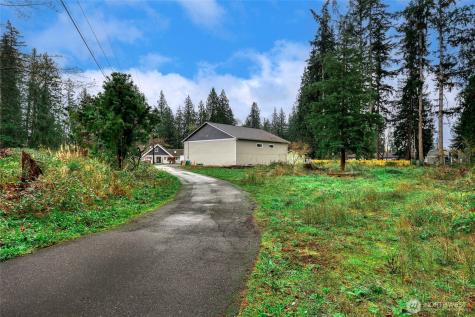 13615 57th Avenue NE Marysville WA 98271