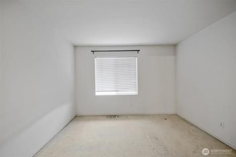 22534 43rd Avenue S Kent WA 98032