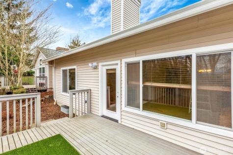 22534 43rd Avenue S Kent WA 98032