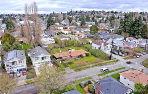 4422 S Myrtle Street Seattle WA 98118