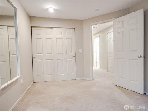 4714 Fairwood Boulevard NE Tacoma WA 98422