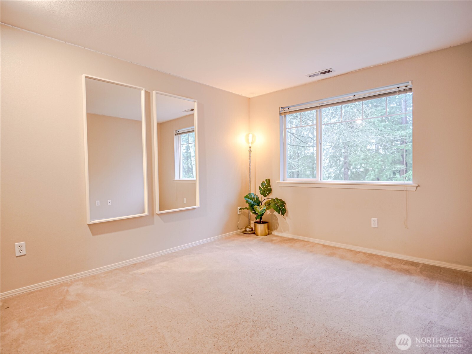 4714 Fairwood Boulevard NE Tacoma WA 98422