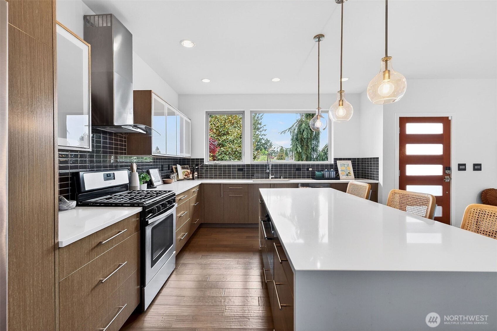 6320 36th Avenue SW Seattle WA 98126