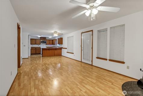 1226 113th Street S Tacoma WA 98444