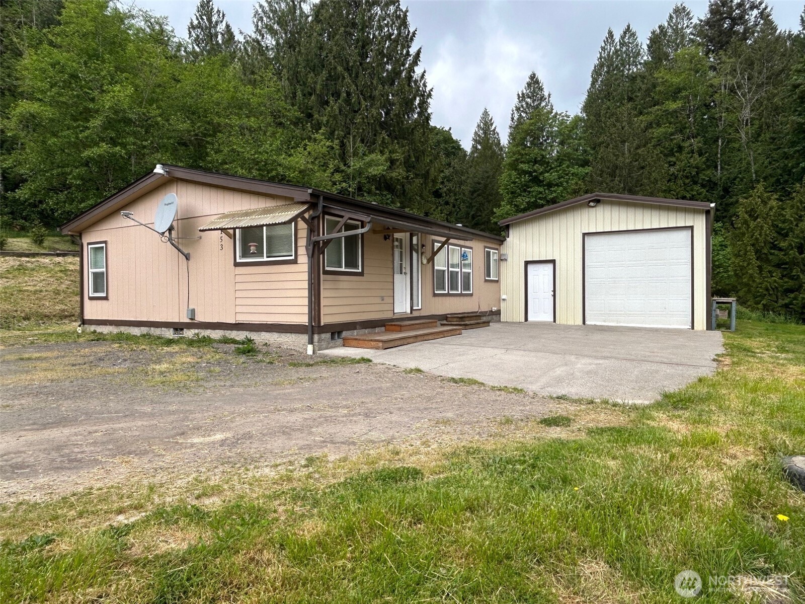 153 Ravena Lane Kelso WA 98626