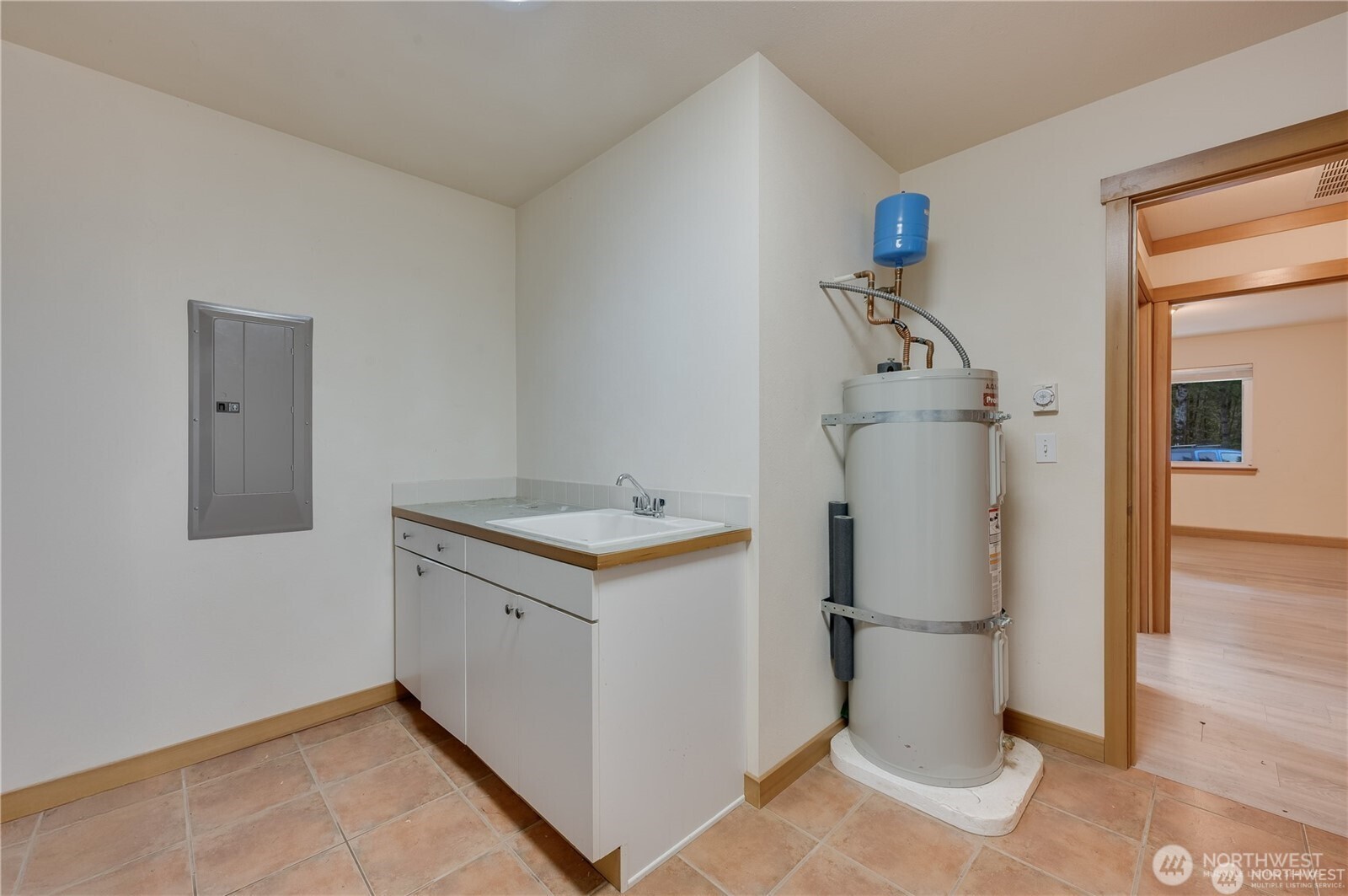 8993 SW Lake Flora Road Port Orchard WA 98367