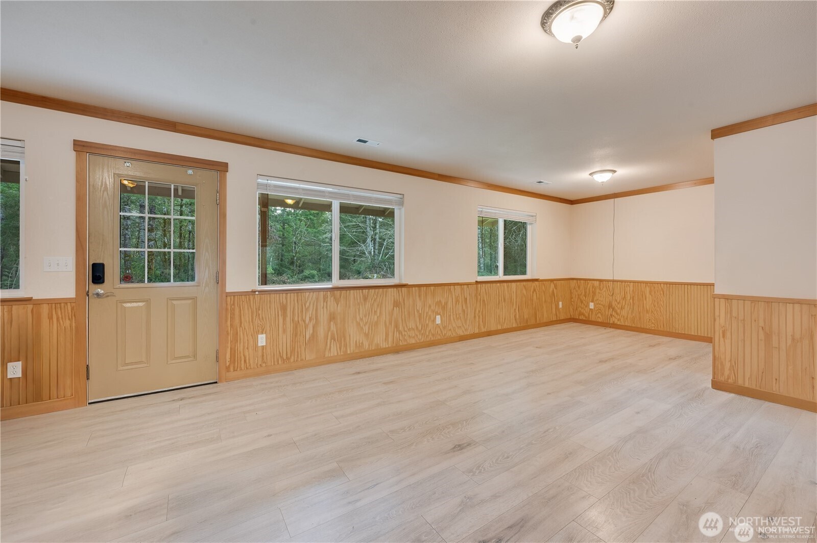 8993 SW Lake Flora Road Port Orchard WA 98367