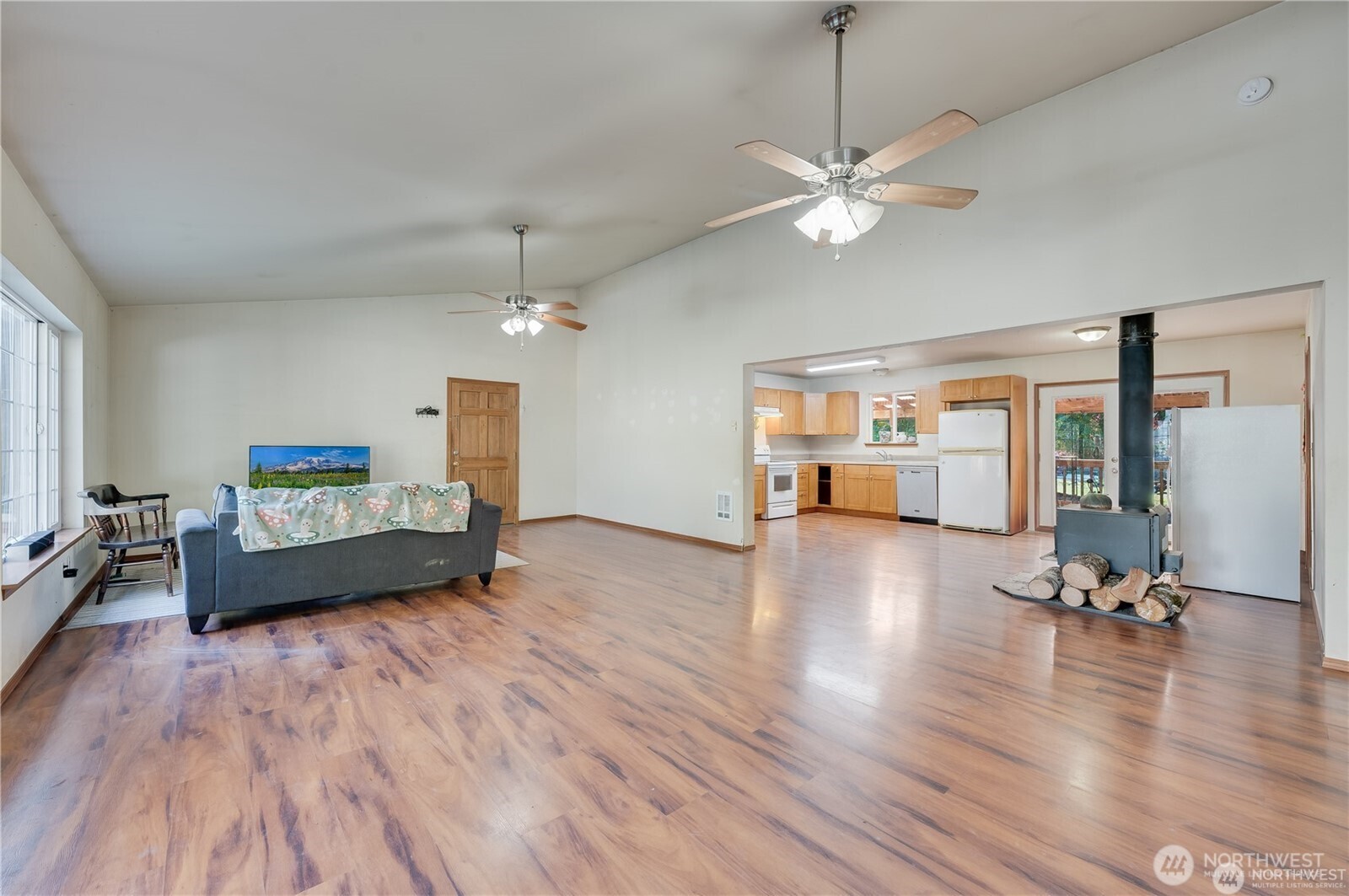 8993 SW Lake Flora Road Port Orchard WA 98367