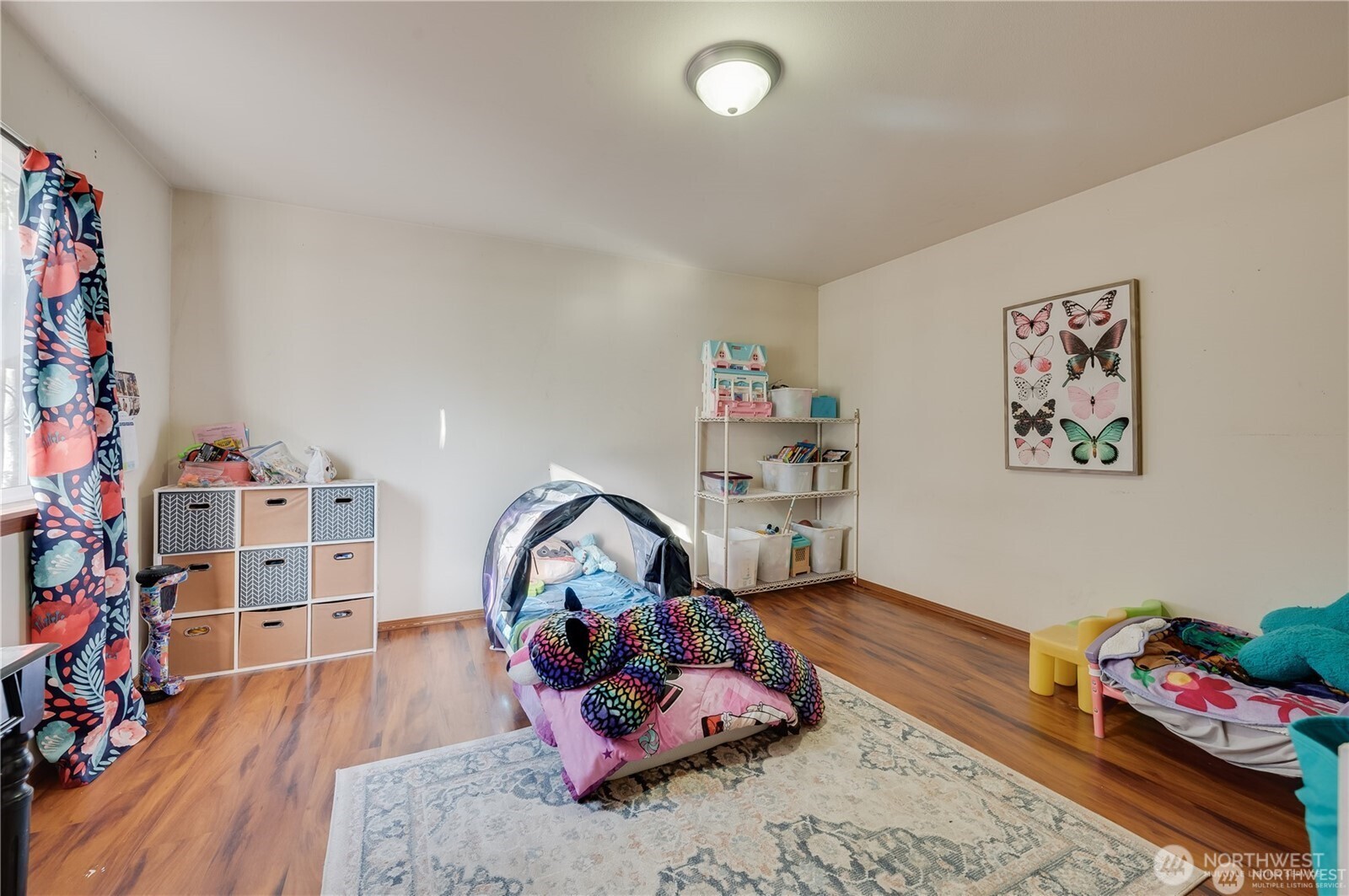 8993 SW Lake Flora Road Port Orchard WA 98367