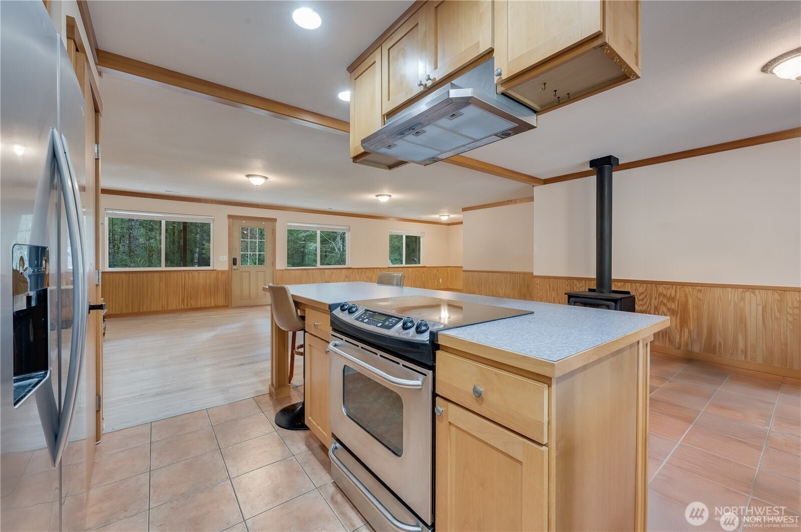 8993 SW Lake Flora Road Port Orchard WA 98367