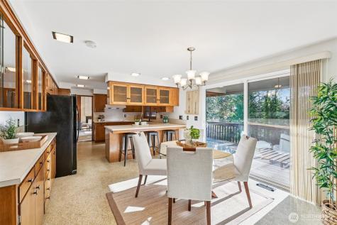 5712 Parkside Drive Marysville WA 98270