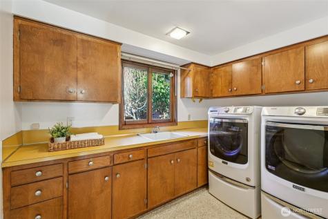 5712 Parkside Drive Marysville WA 98270