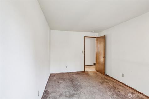 5712 Parkside Drive Marysville WA 98270