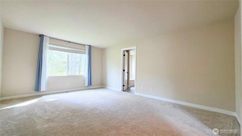 17933 73rd Avenue E Puyallup WA 98375