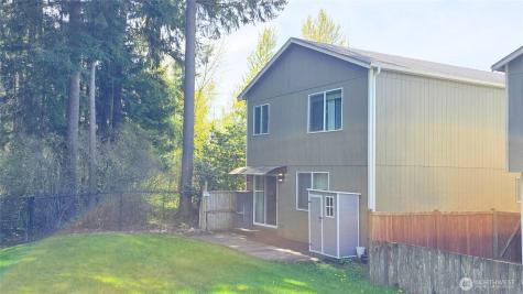 17933 73rd Avenue E Puyallup WA 98375