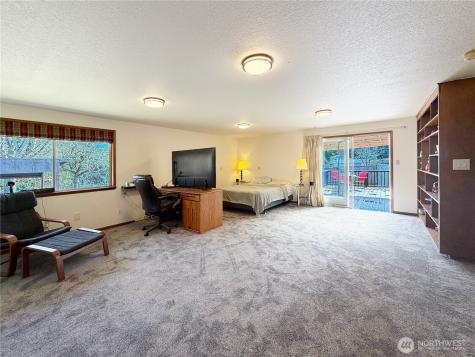 8825 Corbin Drive Everett WA 98204