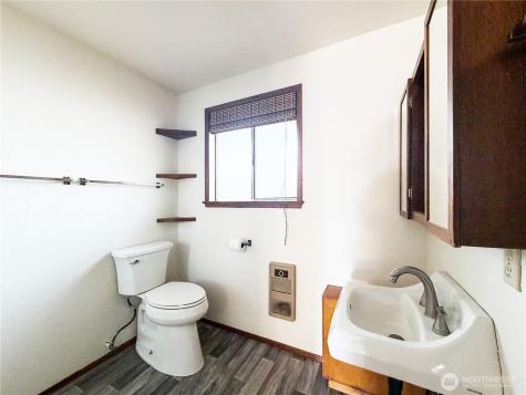8825 Corbin Drive Everett WA 98204