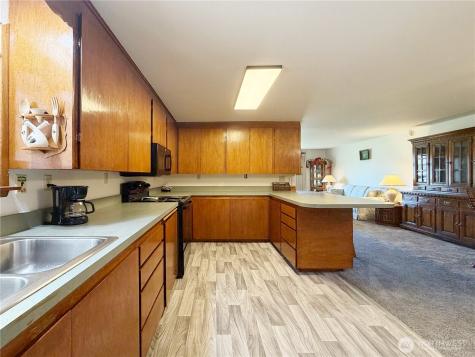 8825 Corbin Drive Everett WA 98204