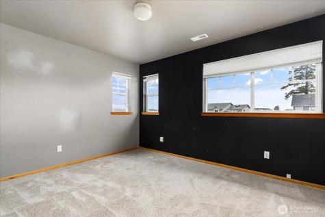 1958 SW Rock Rose Drive Oak Harbor WA 98277