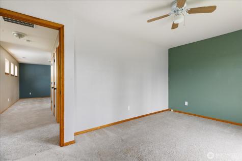 1958 SW Rock Rose Drive Oak Harbor WA 98277