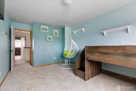 1958 SW Rock Rose Drive Oak Harbor WA 98277