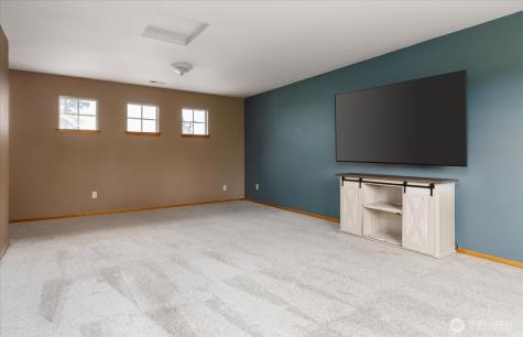 1958 SW Rock Rose Drive Oak Harbor WA 98277