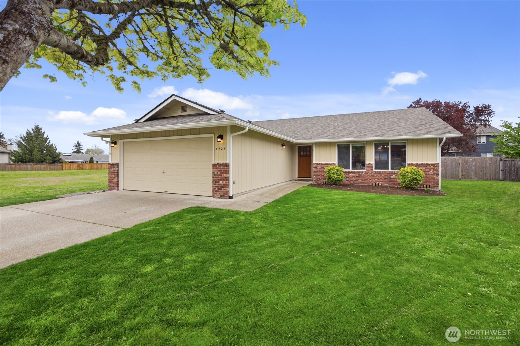 5725 58th Court SE Lacey WA 98513