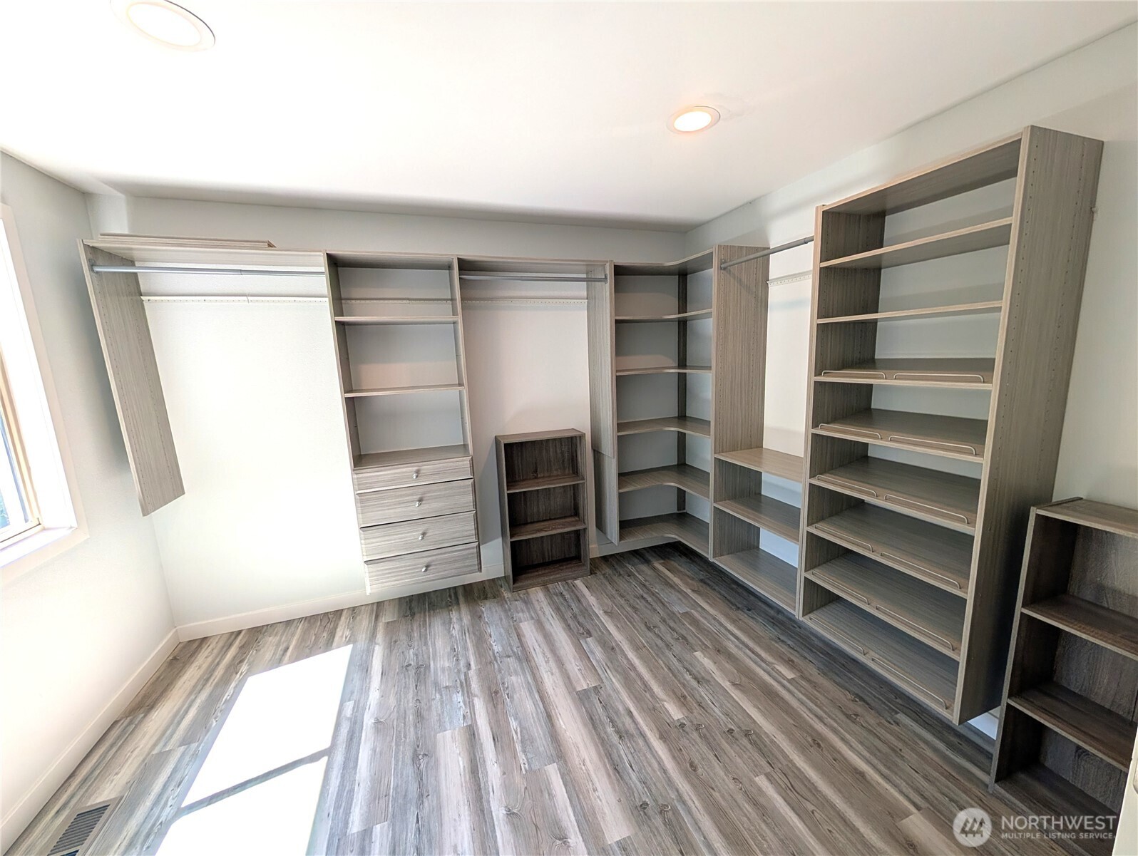 14340 93rd Avenue NE Kirkland WA 98034