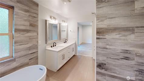 14340 93rd Avenue NE Kirkland WA 98034