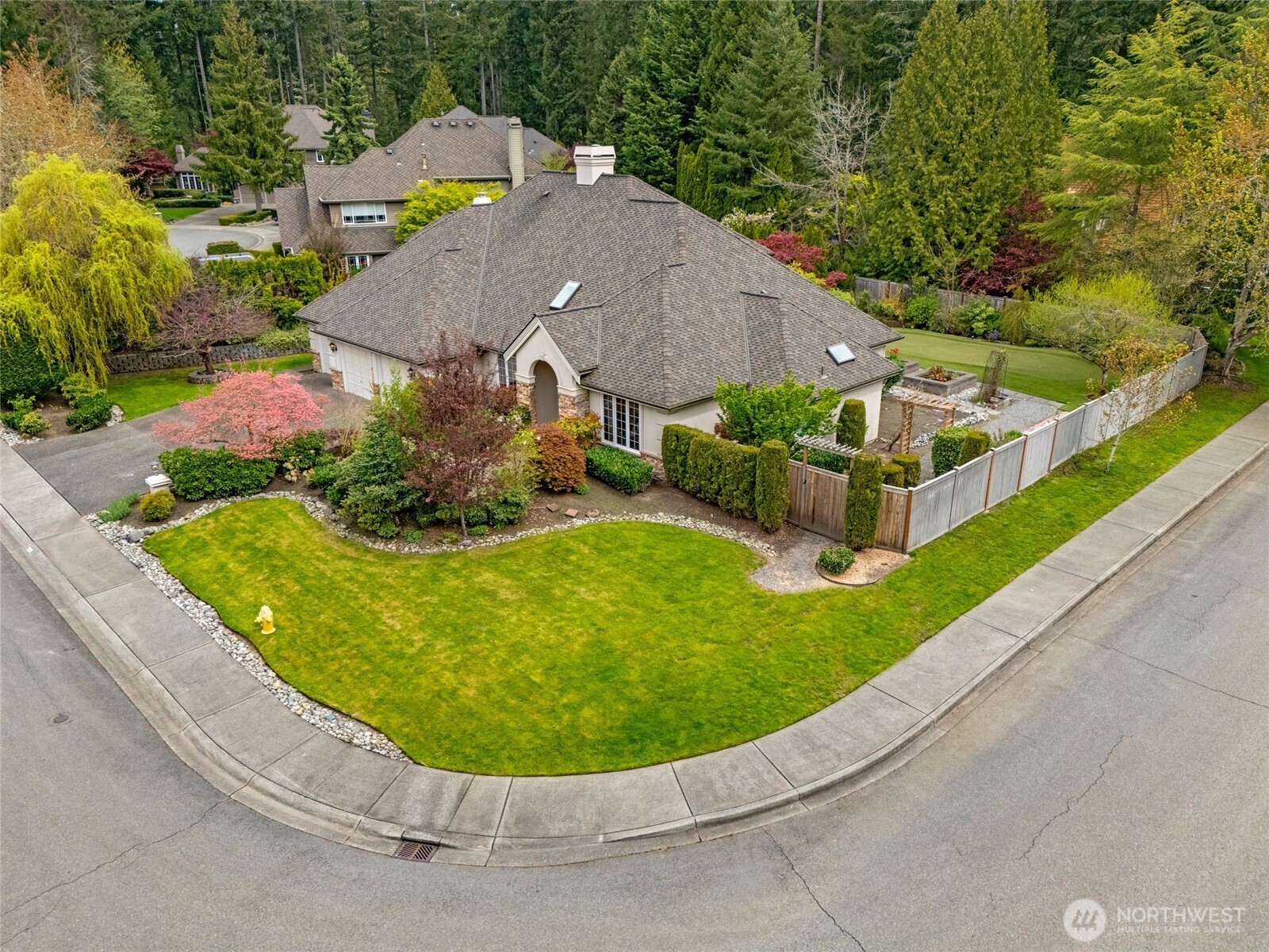 2636 259th Court SE Sammamish WA 98075
