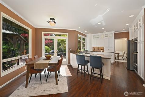 2636 259th Court SE Sammamish WA 98075