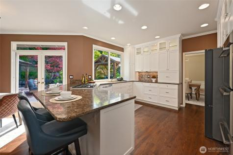 2636 259th Court SE Sammamish WA 98075