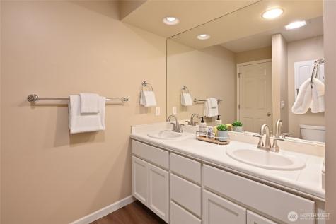 2636 259th Court SE Sammamish WA 98075