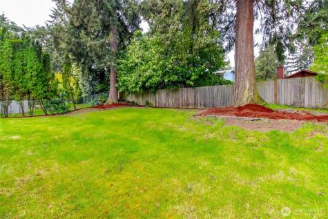 33227 39th Avenue SW Federal Way WA 98023