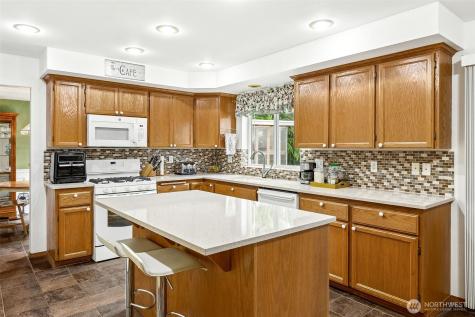 10705 189th Avenue E Bonney Lake WA 98391