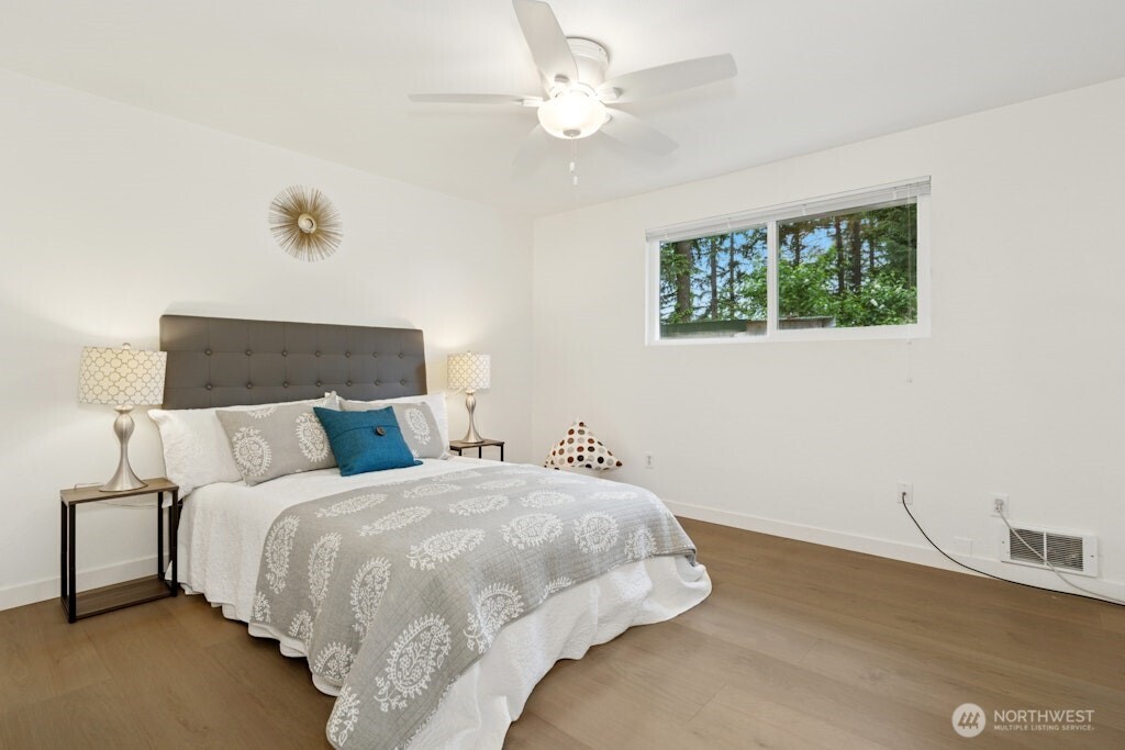 1115 207th Place NE Sammamish WA 98074