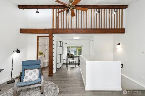 1115 207th Place NE Sammamish WA 98074