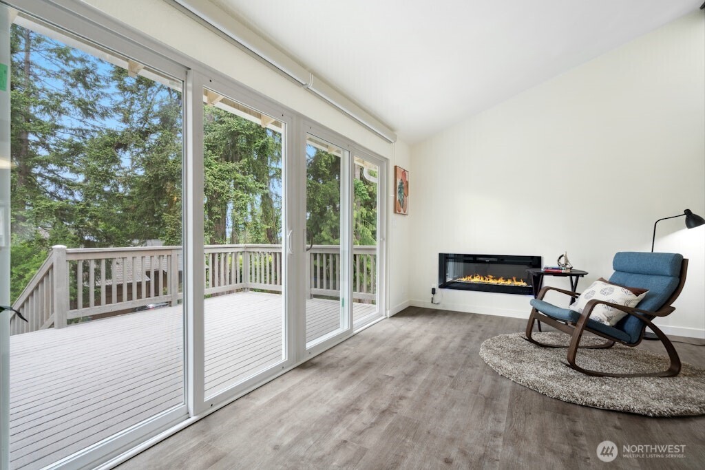 1115 207th Place NE Sammamish WA 98074