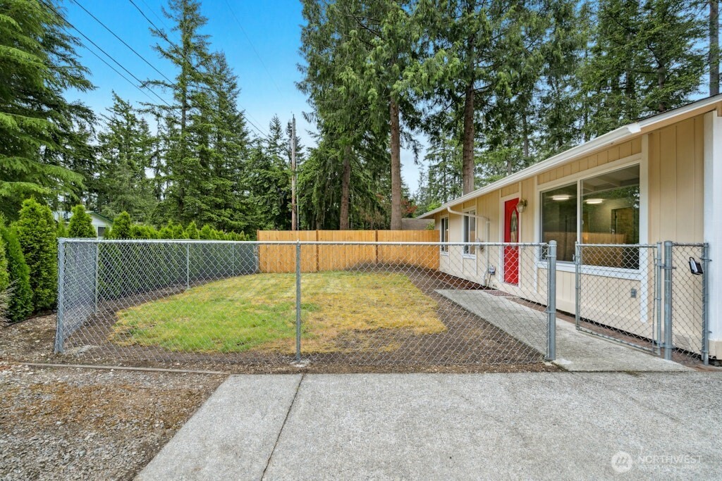 1115 207th Place NE Sammamish WA 98074