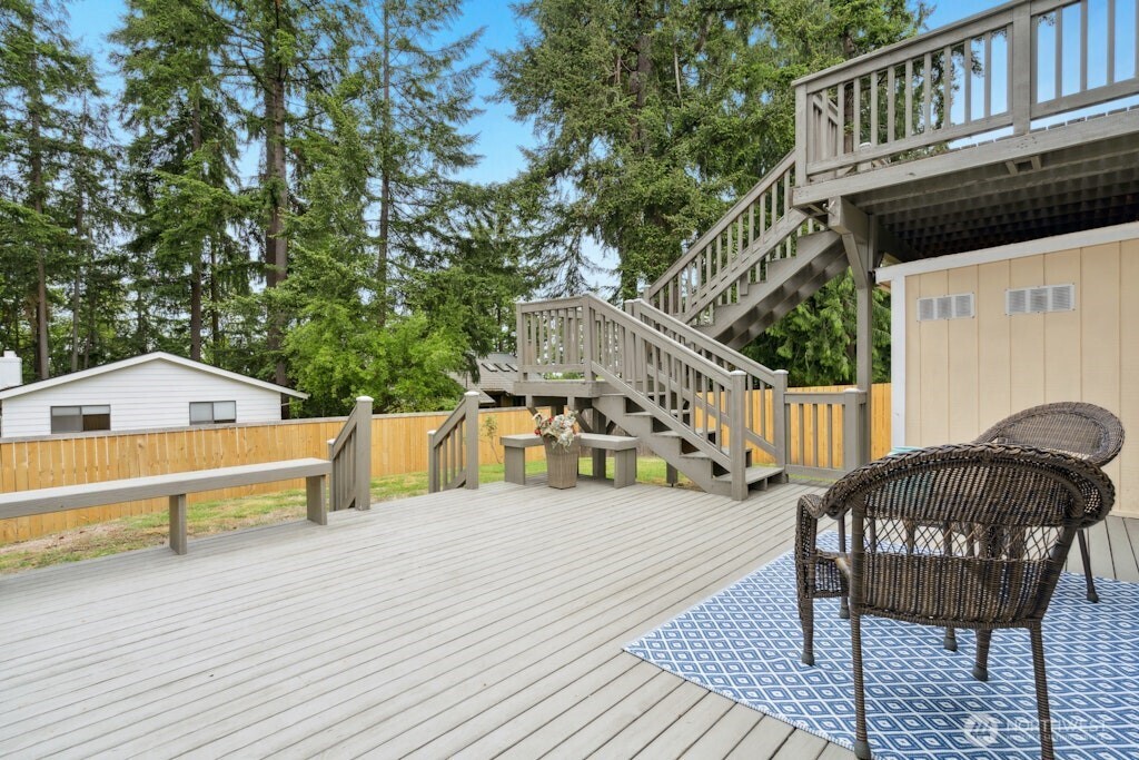 1115 207th Place NE Sammamish WA 98074