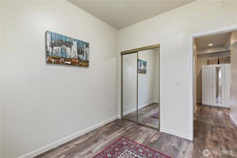 1521 E Spruce Street Seattle WA 98122
