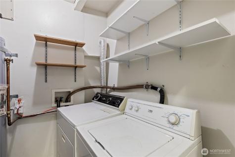 1521 E Spruce Street Seattle WA 98122