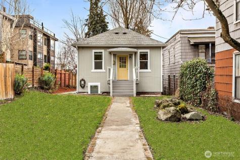 1521 E Spruce Street Seattle WA 98122