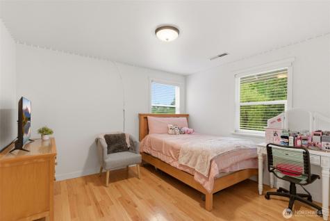 25919 Orting Kapowsin Highway E Graham WA 98338