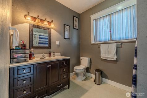 221 Okanogan Avenue Wenatchee WA 98801