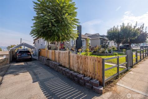 221 Okanogan Avenue Wenatchee WA 98801